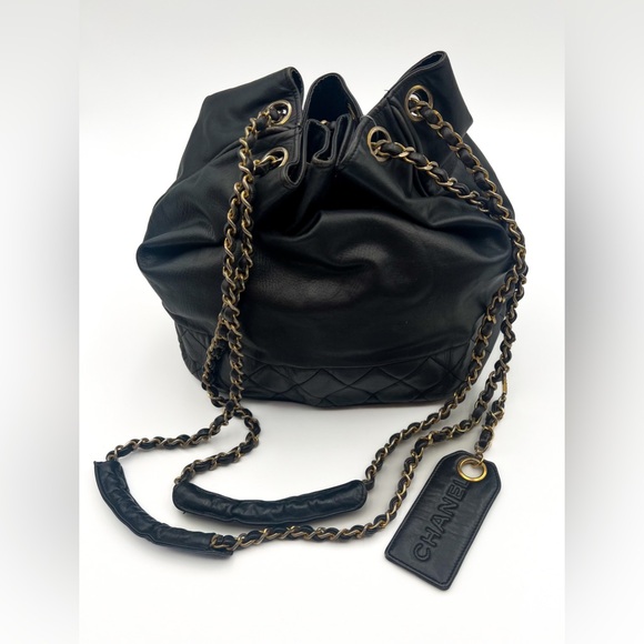 CHANEL Handbags - Chanel Quilted Bucket Bag
